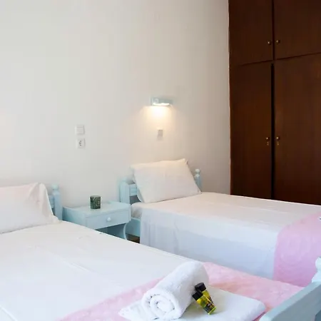 Apartahotel Maria's 4*