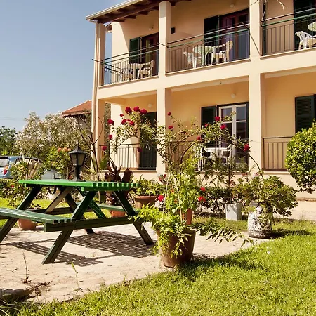 Maria's Aparthotel Kavos