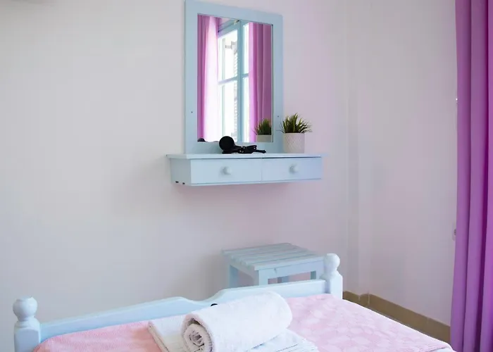 Ξενοδοχείο με διαμερίσματα Maria's 4*